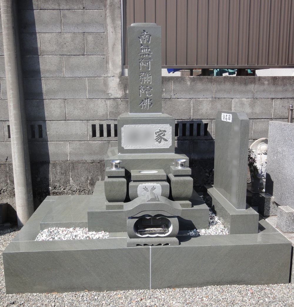 良い石を適正価格で提供する熱意を感じました(神奈川県小田原市 善照寺)